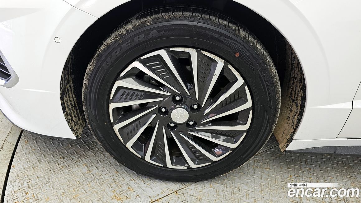 Hyundai Sonata 2022