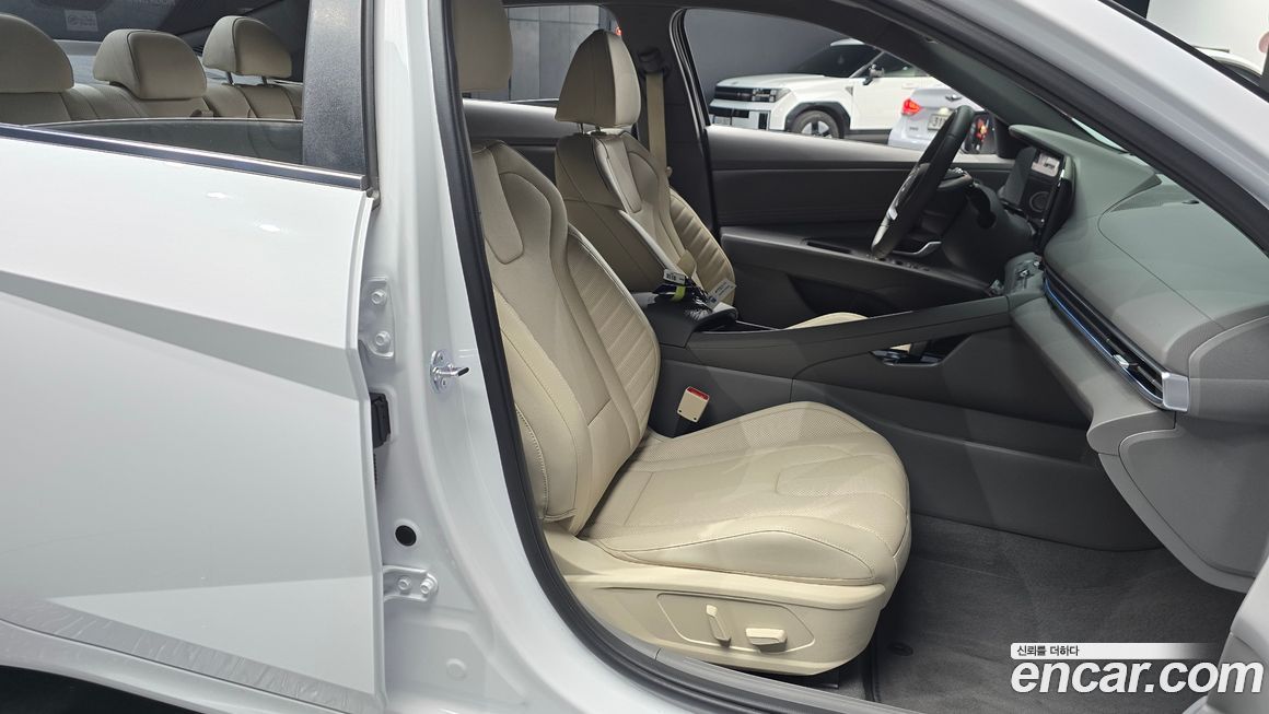 Hyundai AVANTE 2026