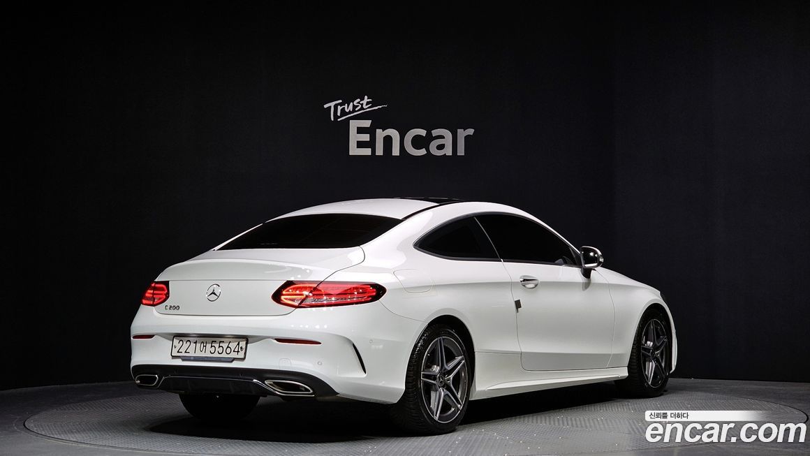 Mercedes-Benz C-Class 2020