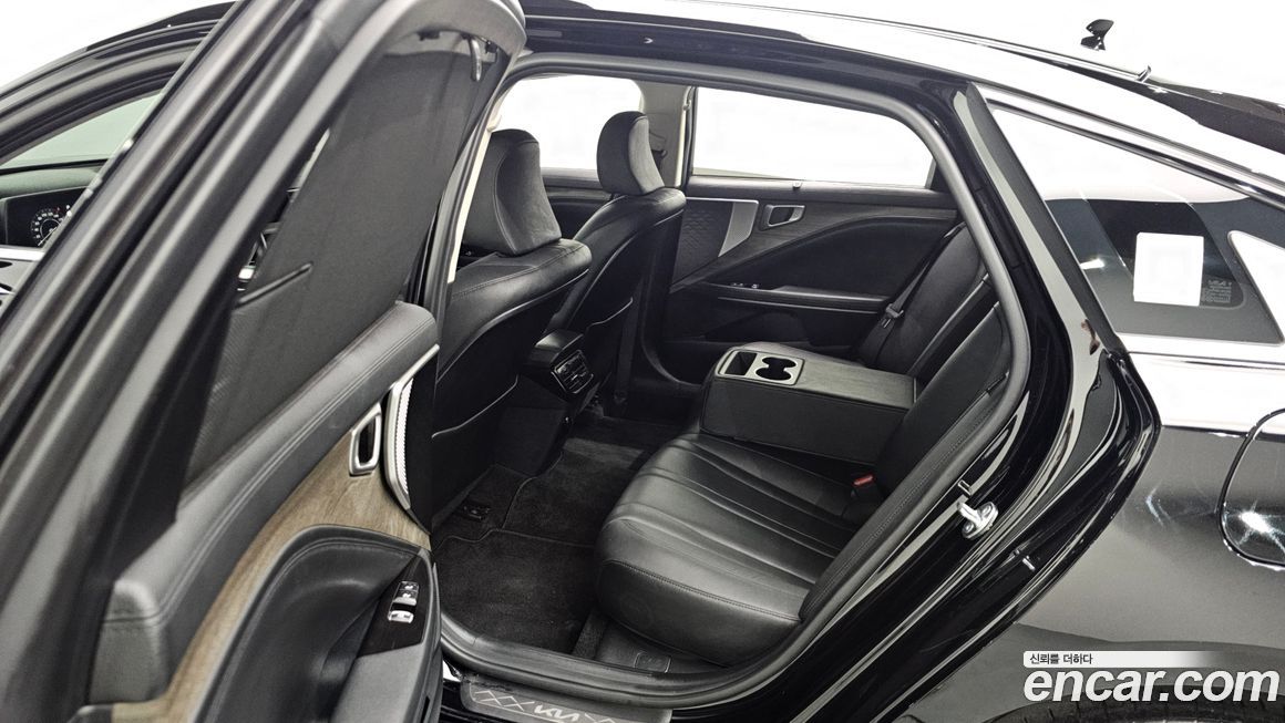 Kia K8 2024