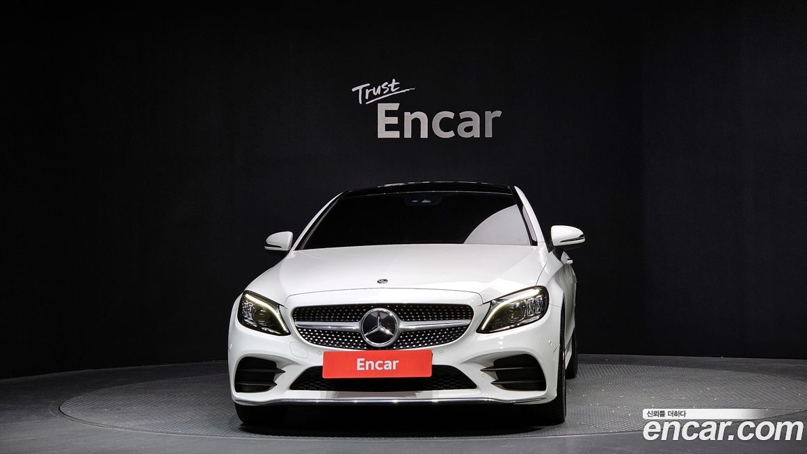 Mercedes-Benz C-Class 2020