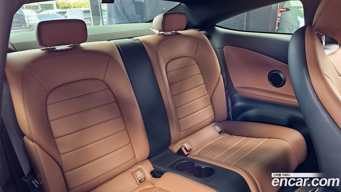 Mercedes-Benz C-Class 2020