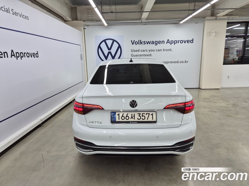 Volkswagen Jetta 2023