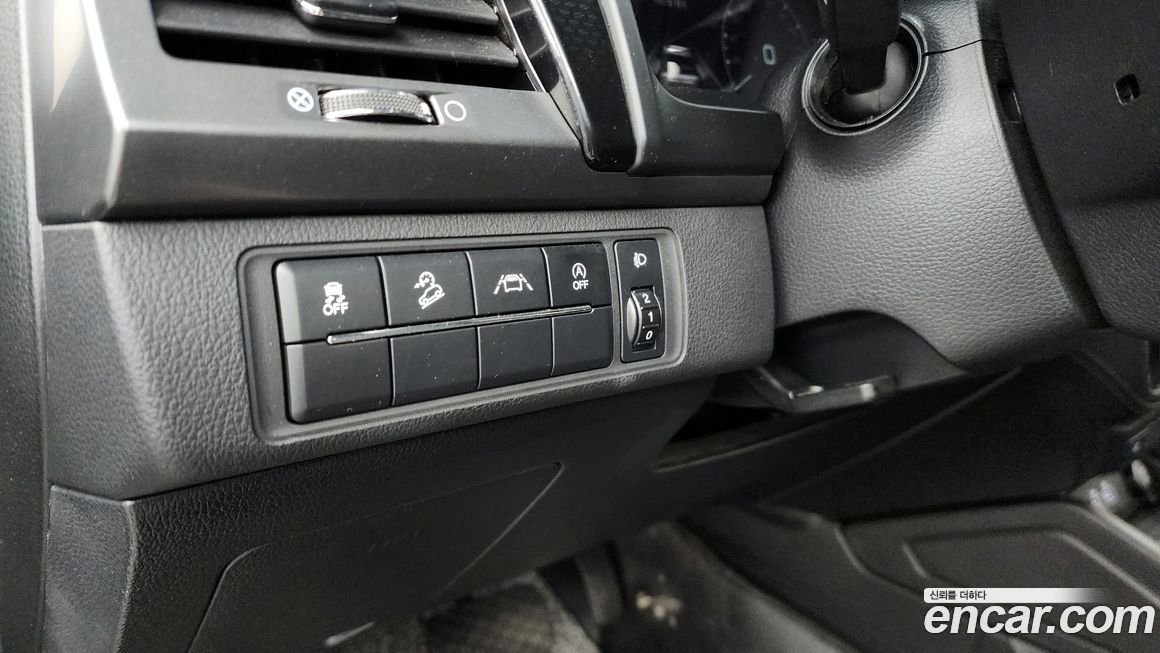 KG_Mobility_Ssangyong Rexton 2023