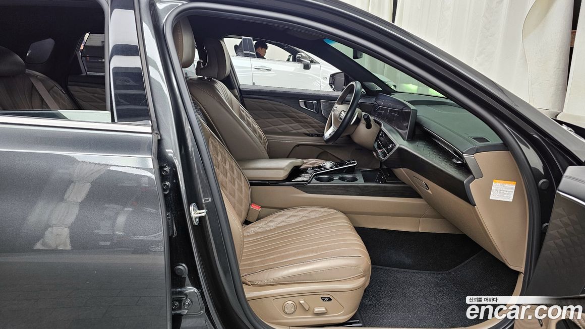 Kia K8 2023