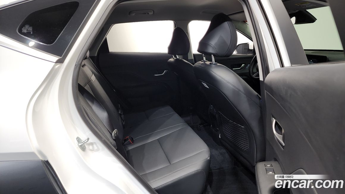 Hyundai Kona 2025