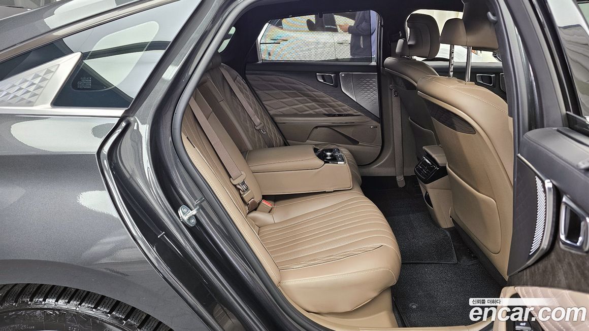 Kia K8 2023