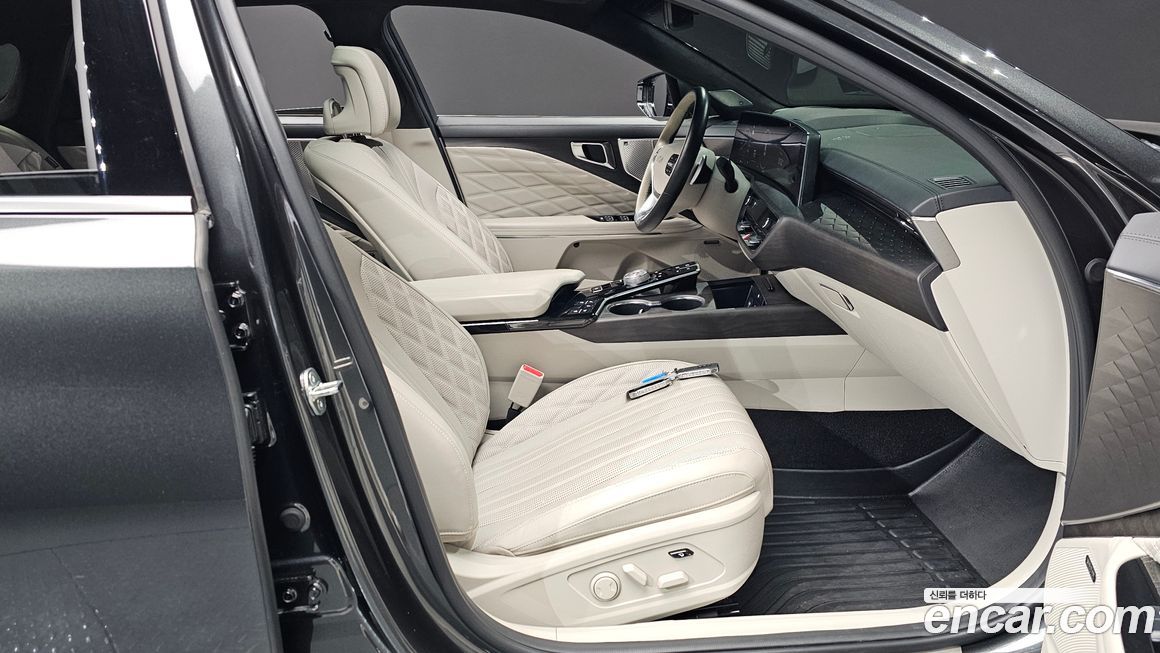 Kia K8 2023