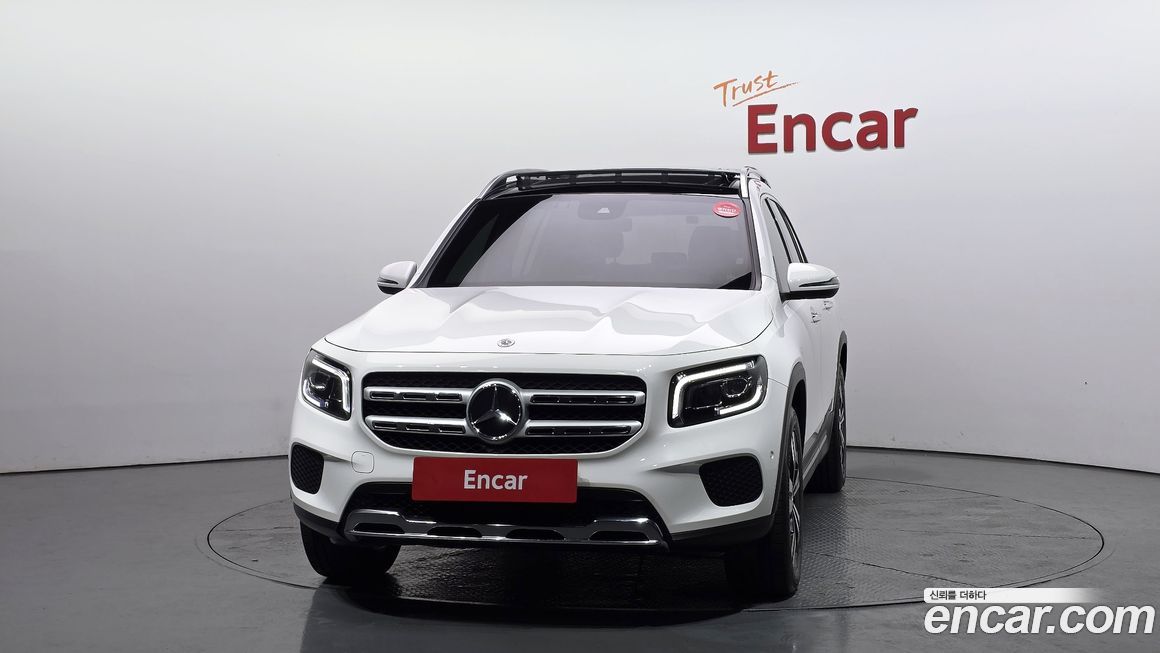 Mercedes-Benz GLB-Class 2021