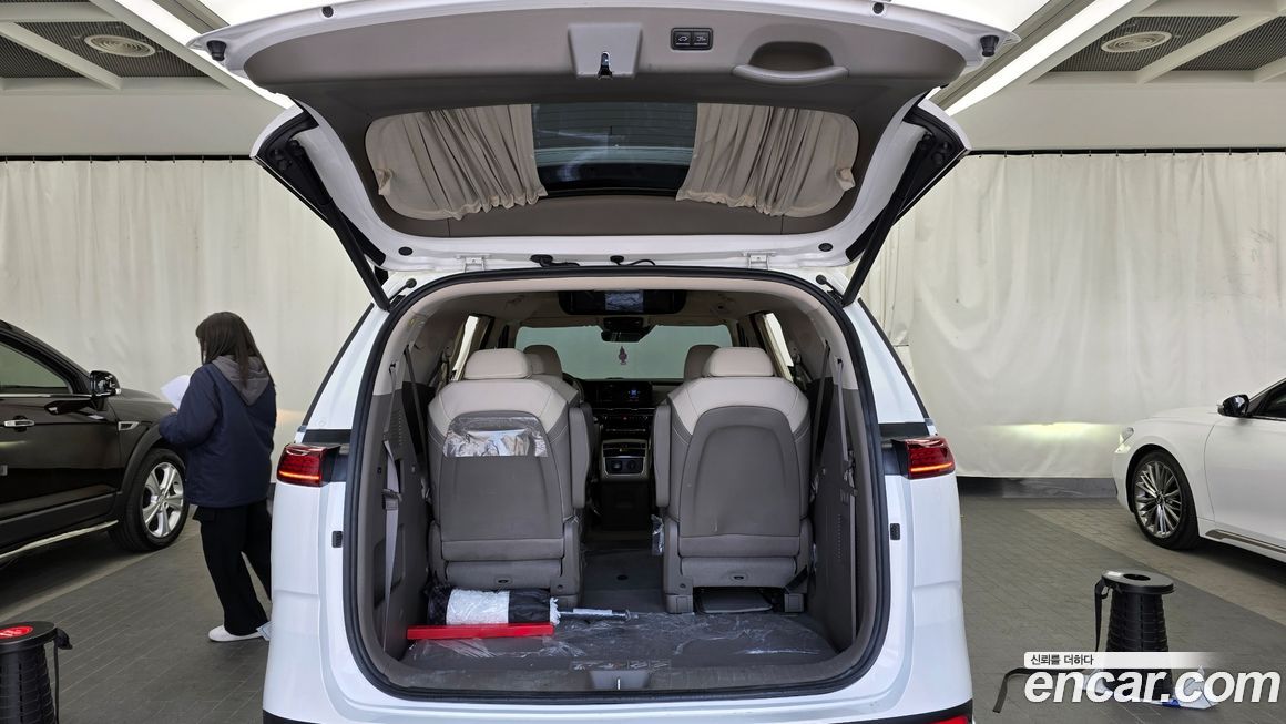 Kia Canival 2021