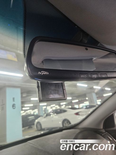 Hyundai Sonata 2011