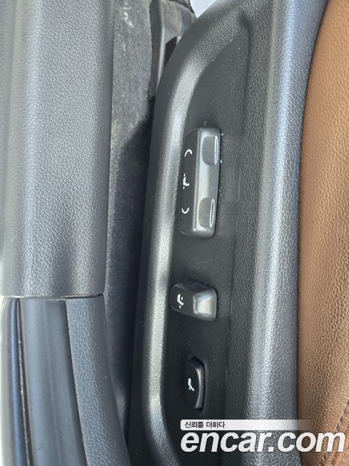 Kia K5 2011