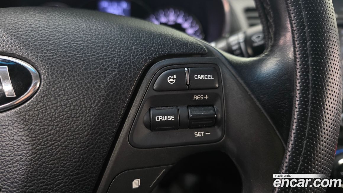 Kia K3 2013