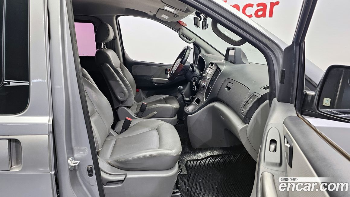 Hyundai Starex 2014