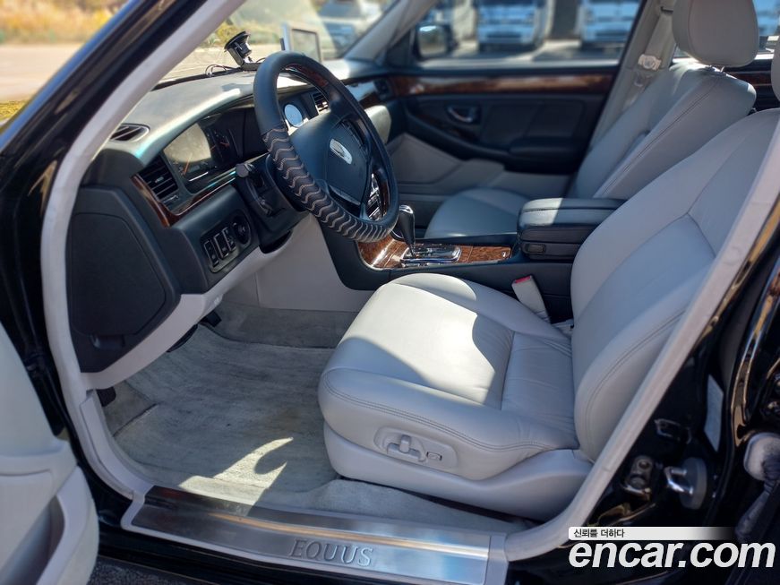 Hyundai Equus 2001
