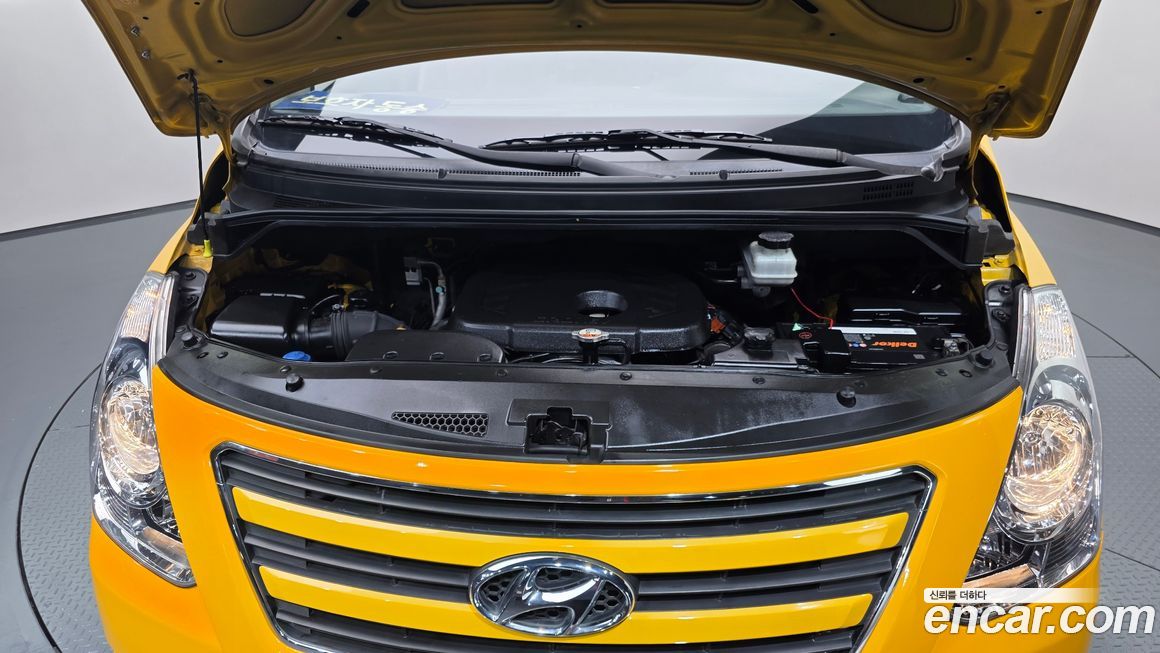 Hyundai Starex 2016