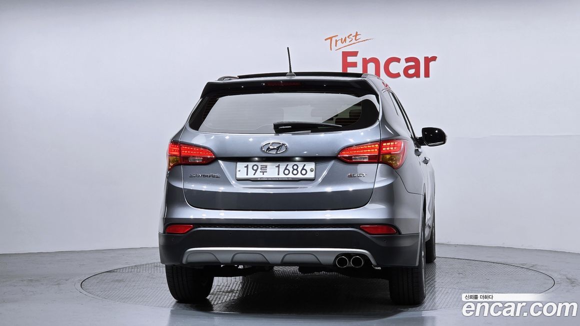 Hyundai Santafe 2015