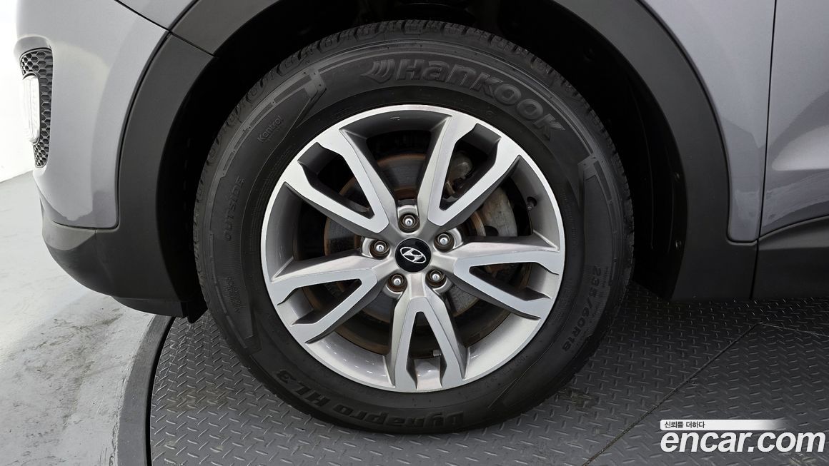 Hyundai Santafe 2015
