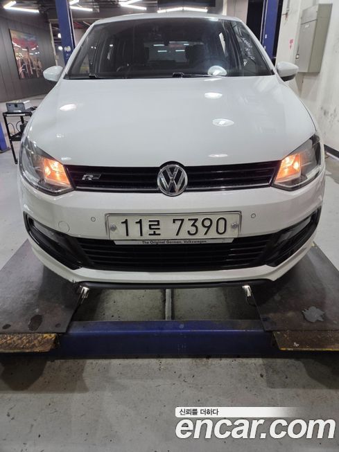 Volkswagen Polo 2015