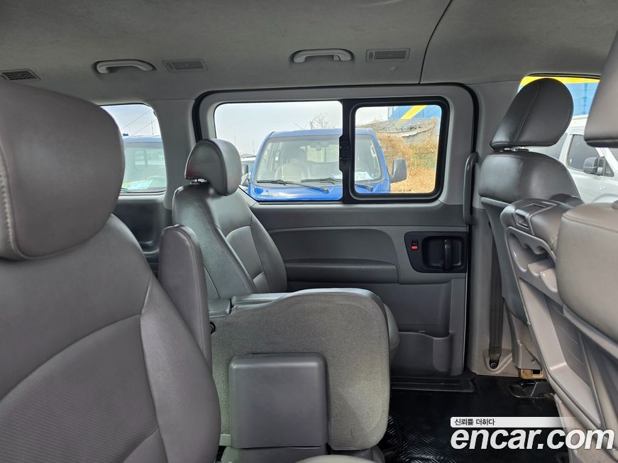 Hyundai Starex 2015