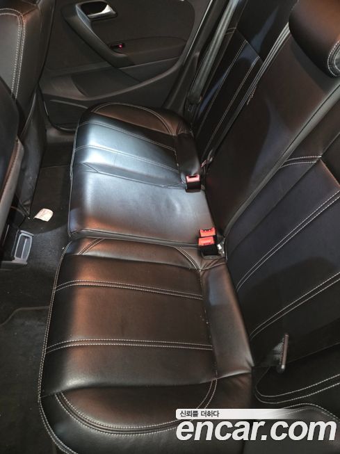 Volkswagen Polo 2015