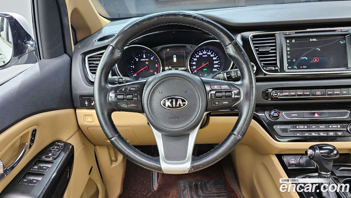 Kia Canival 2016