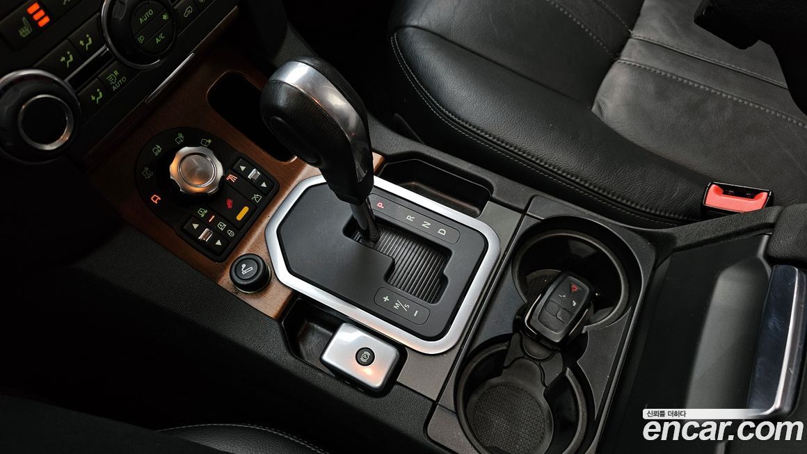 Land Rover Discovery 2010