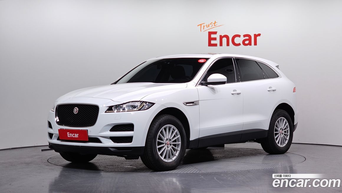 Jaguar F-PACE 2018