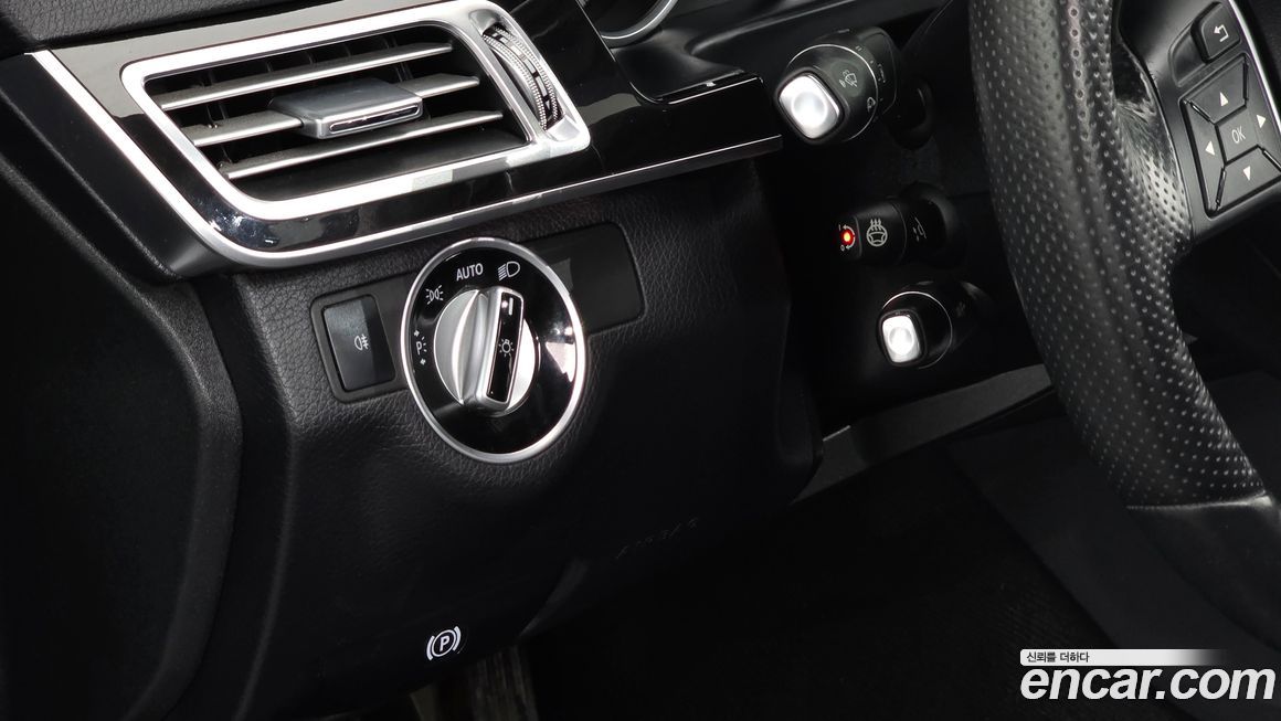 Mercedes-Benz E-Class 2016