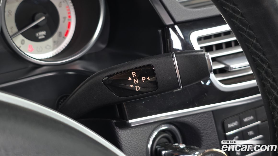Mercedes-Benz E-Class 2016