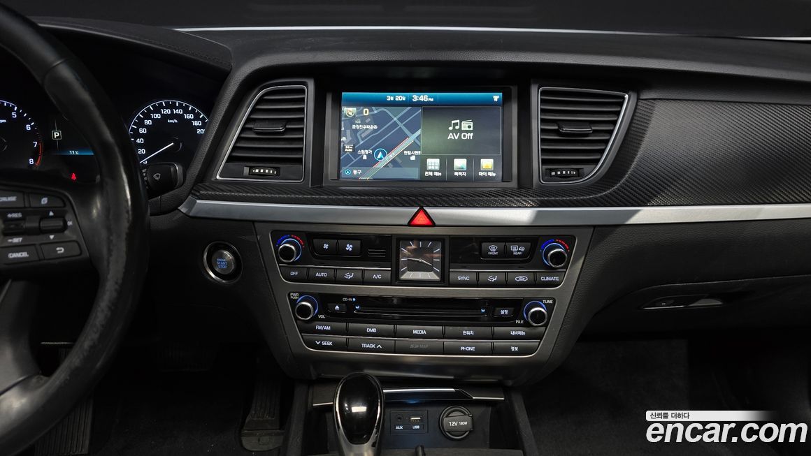 Hyundai Genesis 2015