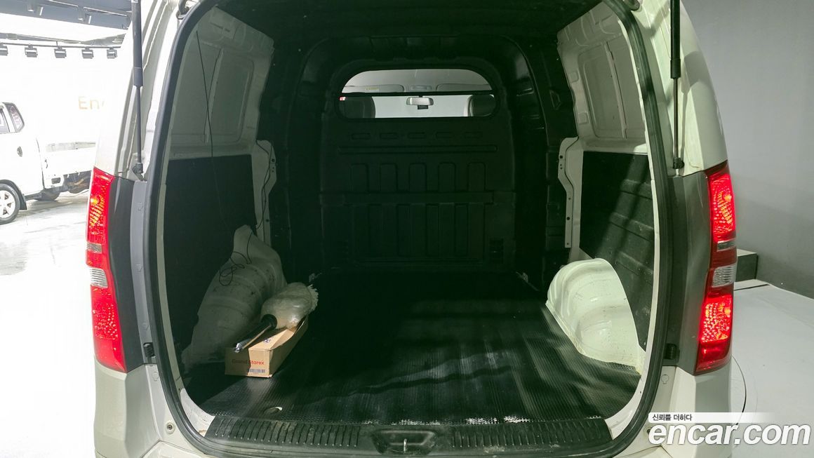 Hyundai Starex 2020