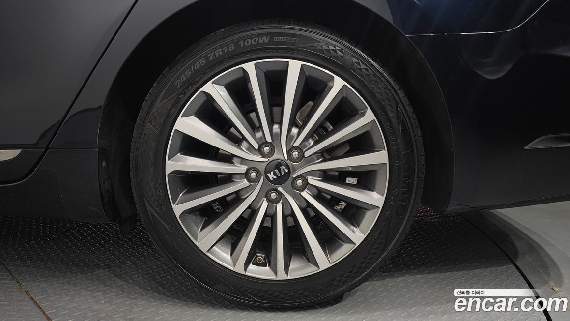 Kia K7 2018