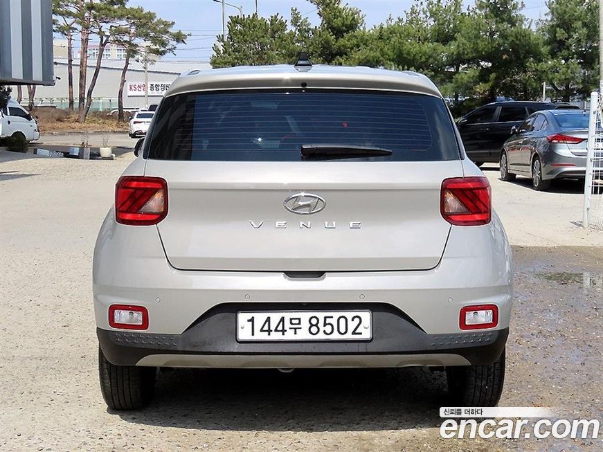 Hyundai Venue 2021