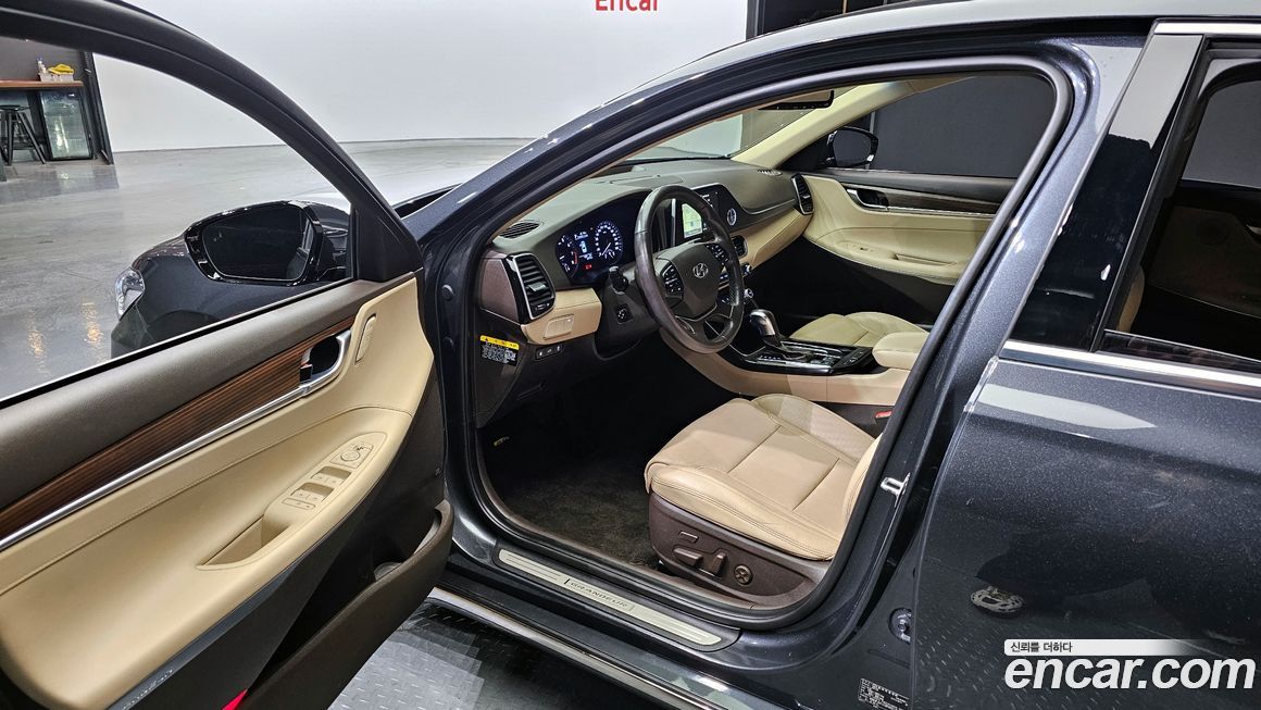 Hyundai Grandeur 2017