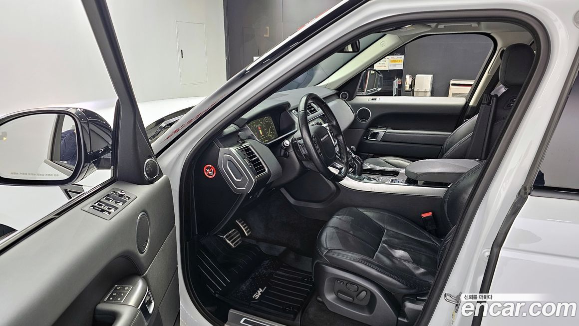 Land Rover Range Rover Sport 2014