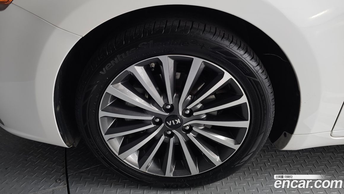 Kia K7 2017