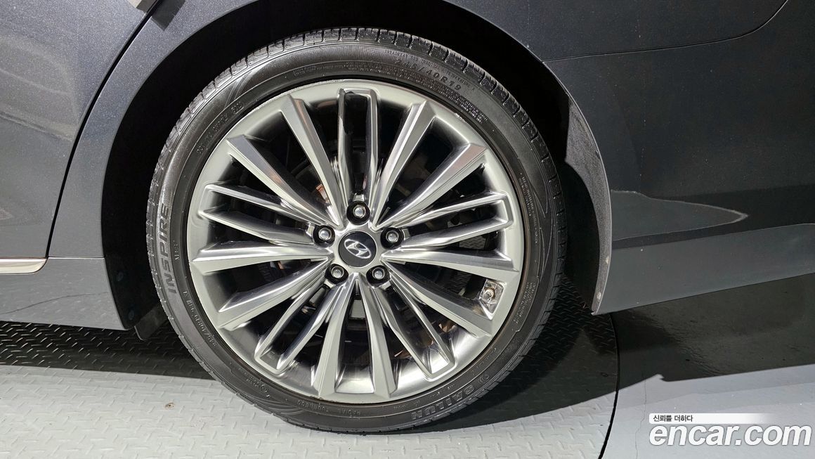 Hyundai Grandeur 2017