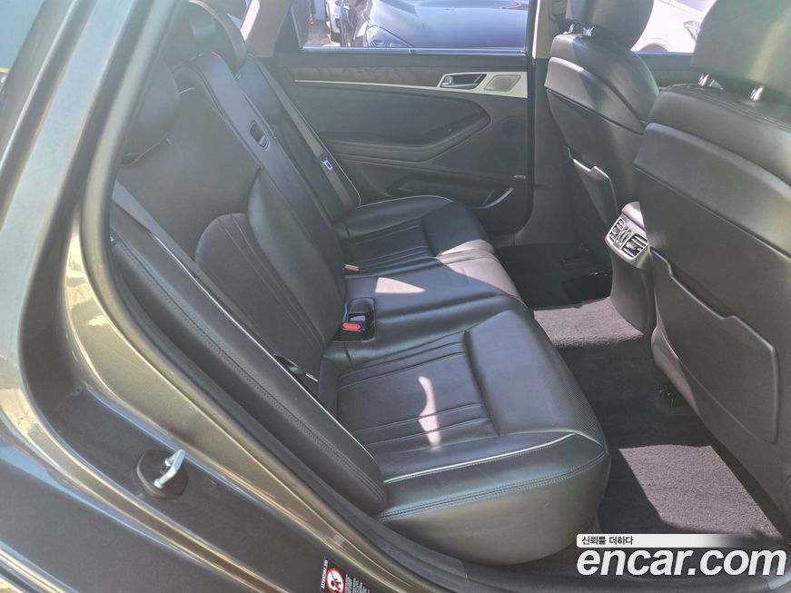 Genesis G80 2018