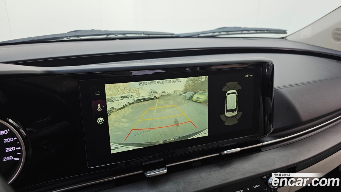 Kia Canival 2021