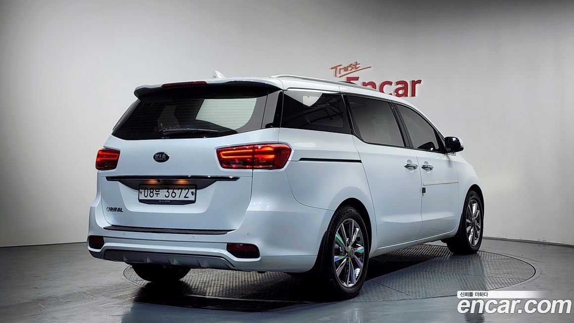 Kia Canival 2019