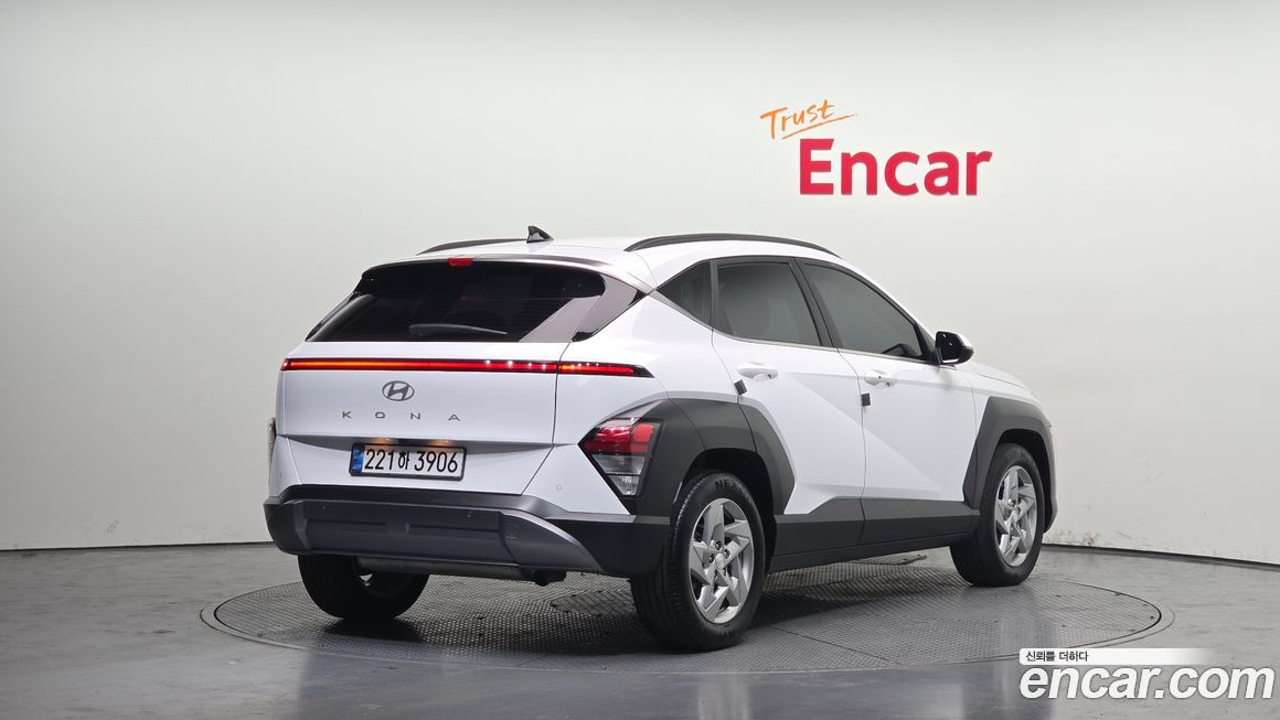 Hyundai Kona 2024