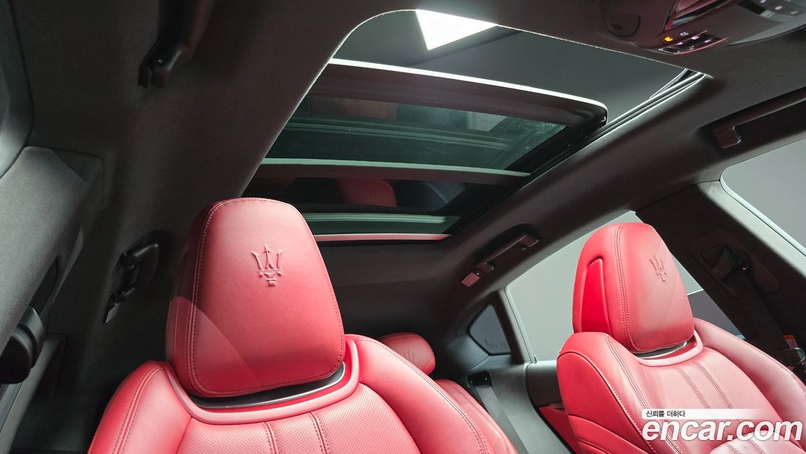 Maserati Levante 2017