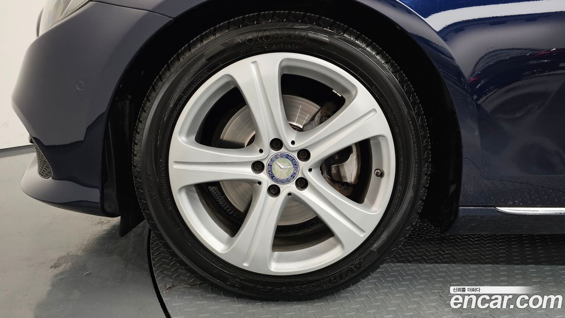 Mercedes-Benz E-Class 2017