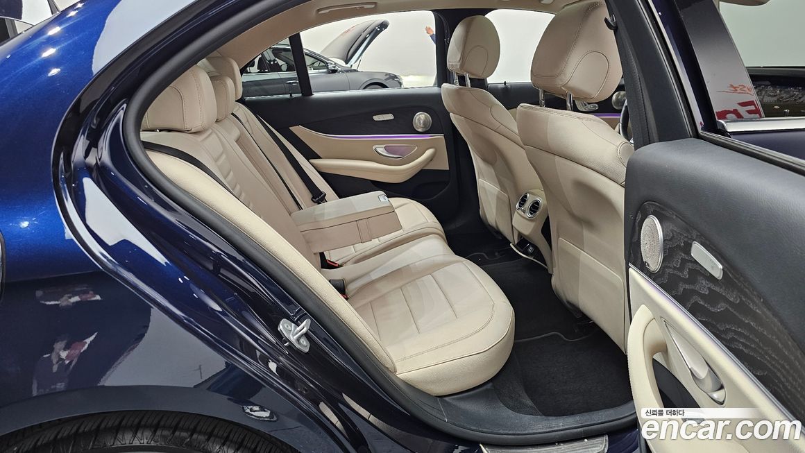 Mercedes-Benz E-Class 2017