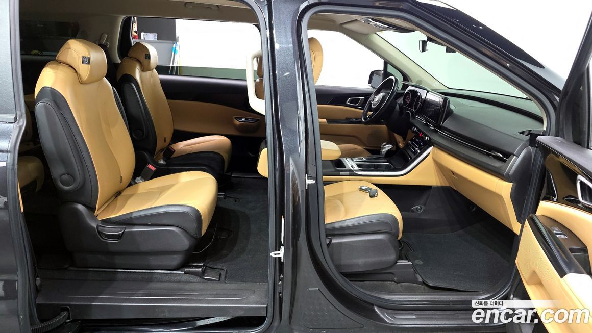 Kia Canival 2021