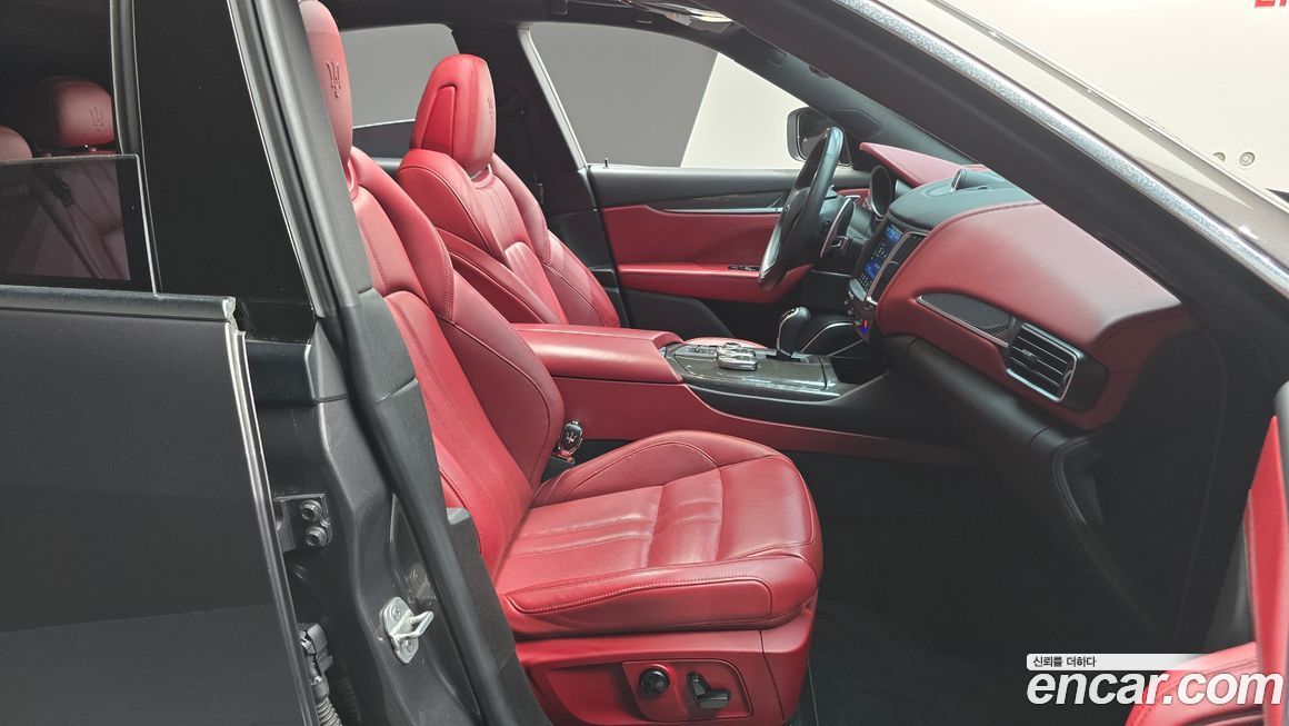 Maserati Levante 2017