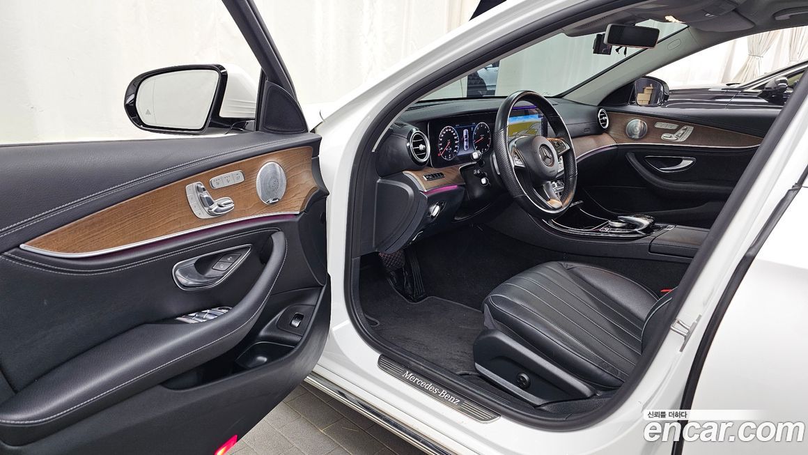 Mercedes-Benz E-Class 2018