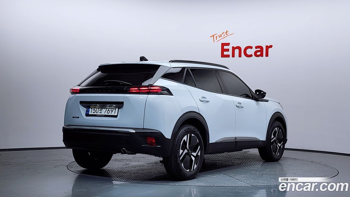 Peugeot 2008 2024