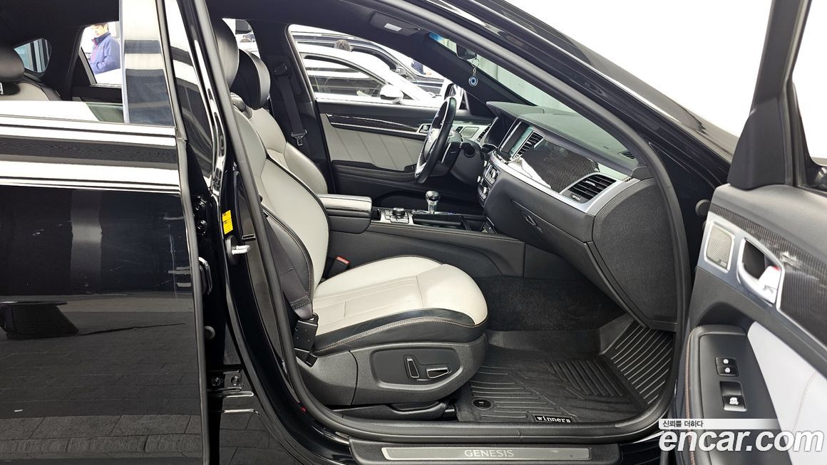 Genesis G80 2017